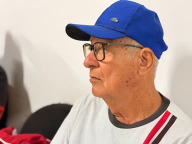 Imagem referente à notícia Dia do Estudante é marcado por ação da SMT de educação para o trânsito com alunos da EJA