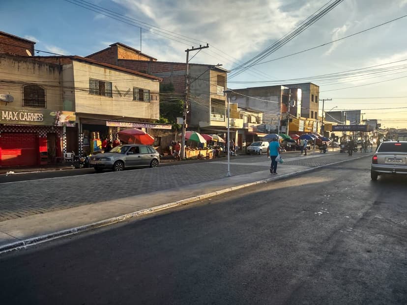 Imagem referente a Av. Lourival Batista