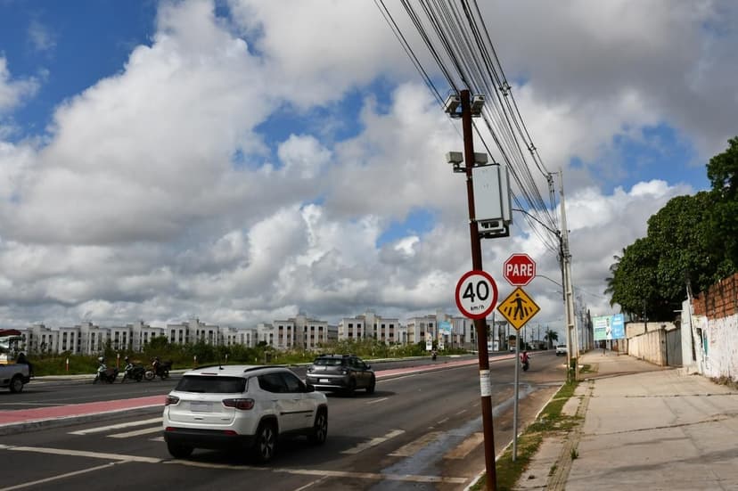 Imagem referente a notícia SMT suspenderá temporariamente funcionamento de radar na Avenida Murilo Cavalcante